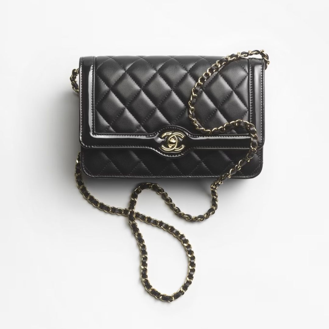 《24B》CHANEL チェーンウォレット ラムスキン &カーフスキン