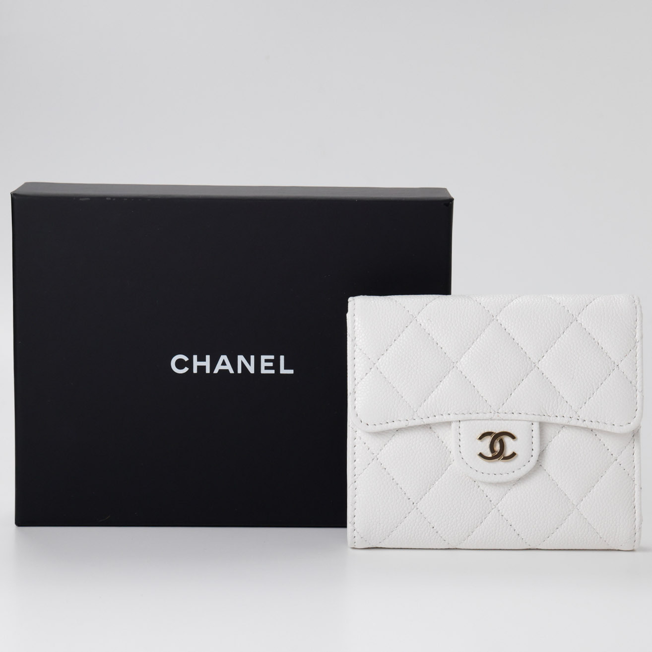 【国内発送 関税無】CHANEL 三つ折り 財布 AP0231キャビアスキン 国内発送 関税無】CHANEL 三つ折り 財布 AP0231キャビアスキン