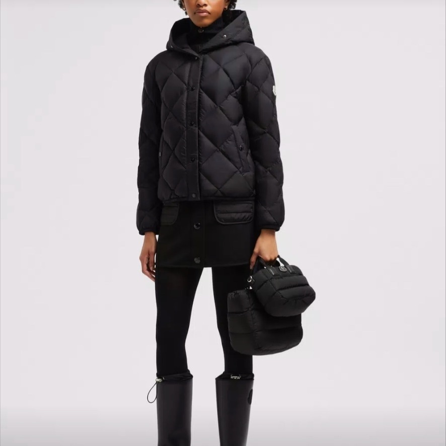【MONCLER】\"ARVOUIN\" ナイロン製 ショートダウンジャケット/2色
