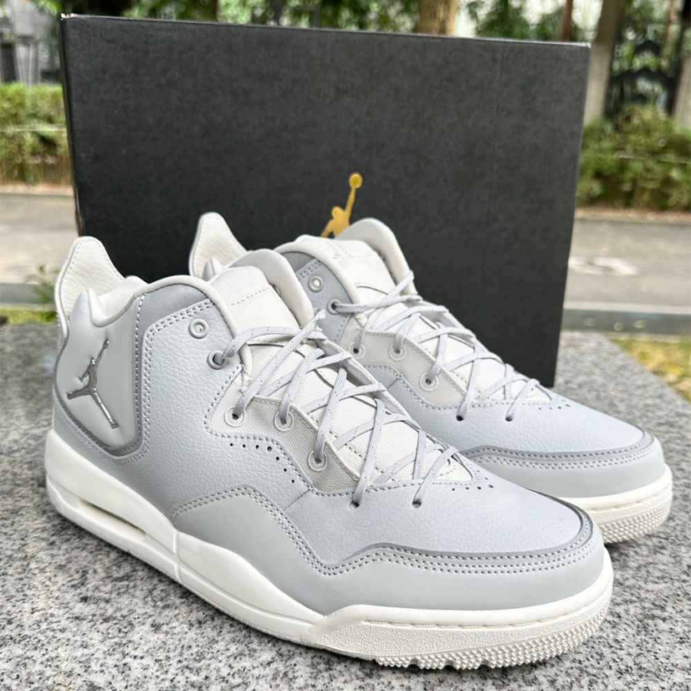 人気 ★NIKE★ JORDAN COURTSIDE 23 バスケットボールシューズ