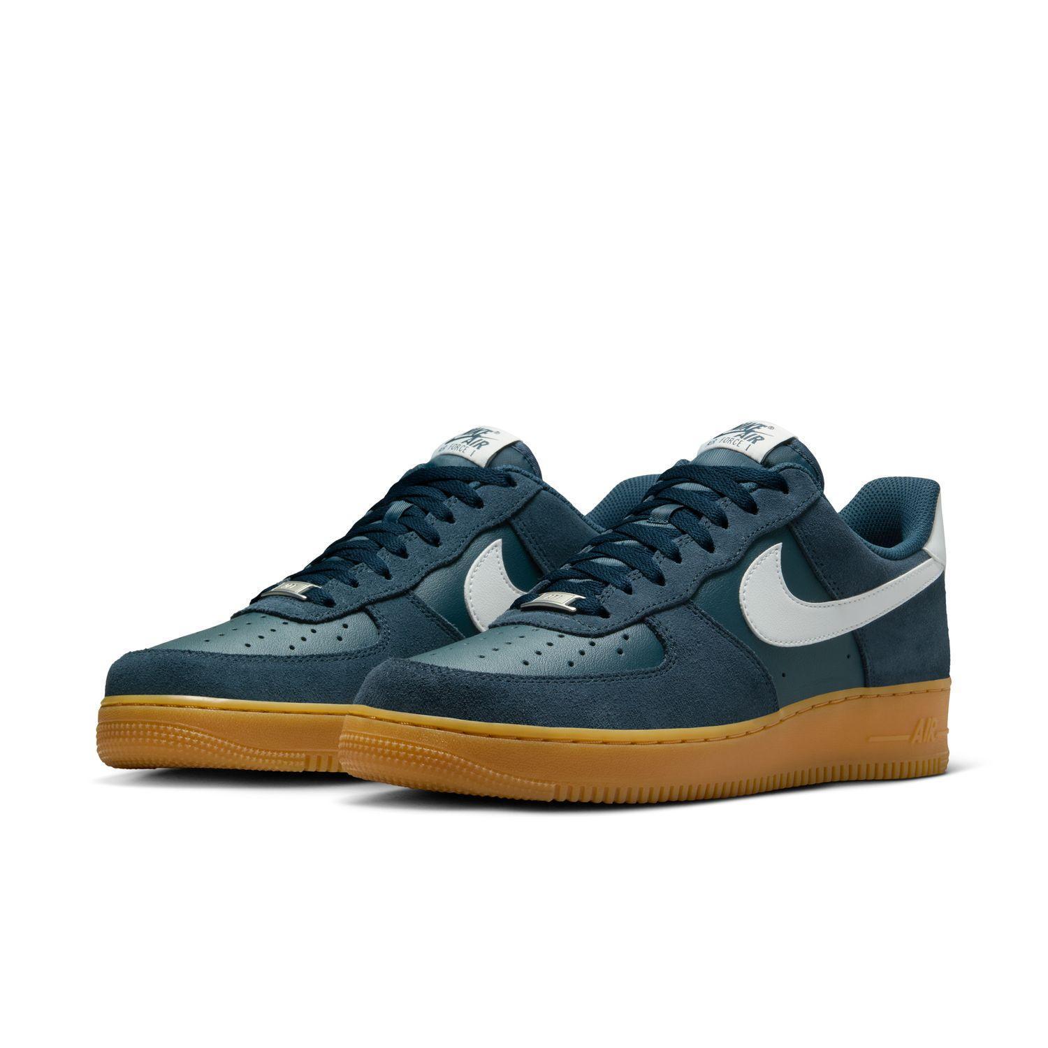 国内配送 NIKE AIR FORCE 1 '07 LV8 A.NAVY/SUMMIT WHITE-GUM
