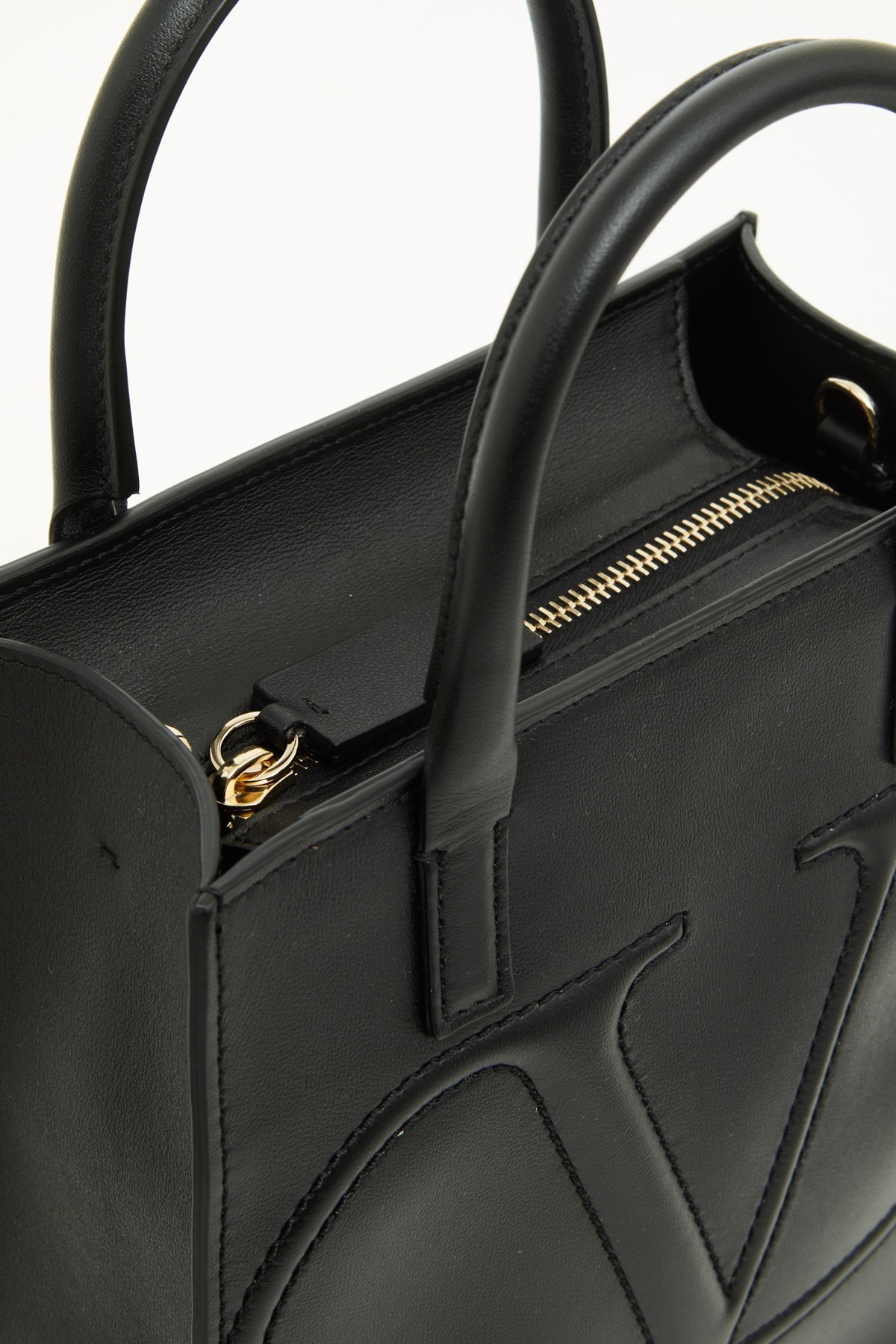 《洗練されたデザイン》【VALENTINO】VLOGO WALK スモールトート