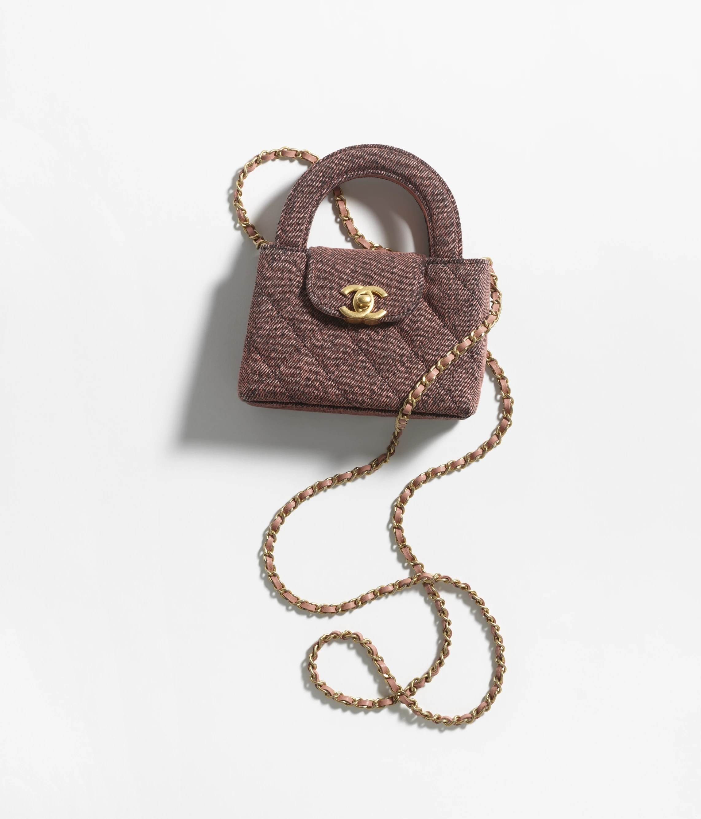 【かわいい/おしゃれ♪】CHANEL チェーンクラッチ 上品♪カワイイ》 CHANEL チェーン クラッチ