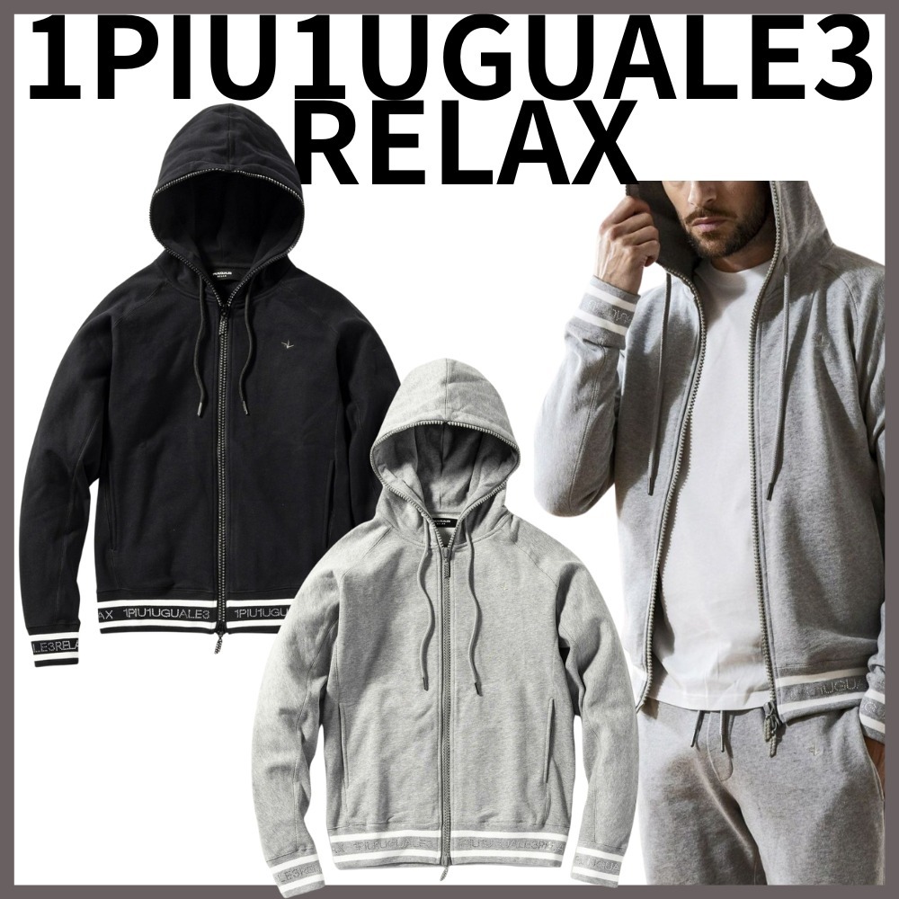 【1PIU1UGUALE3 RELAX】ラインストーンジップロゴパーカー