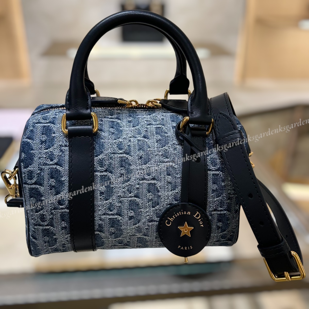 すぐ届く！DIOR Groove 20 バッグ スモール