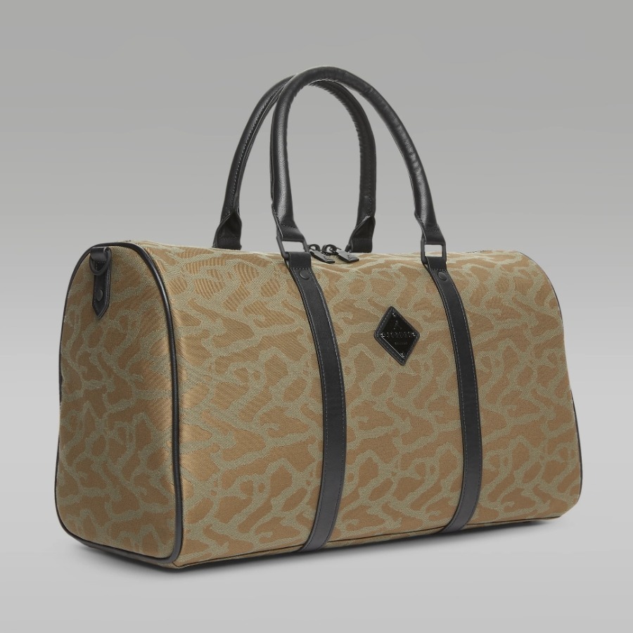 大人気【 NIKE 】Jordan Icon Duffle Bag (25L)☆ボストンバッグ