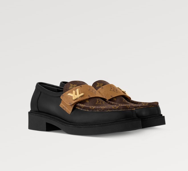 Louis Vuitton《アカデミー ローファー》カーフ Monogram 直営店