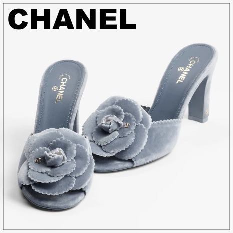 CHANEL 24B《上品グレーカラー♪》ベルベットミュール