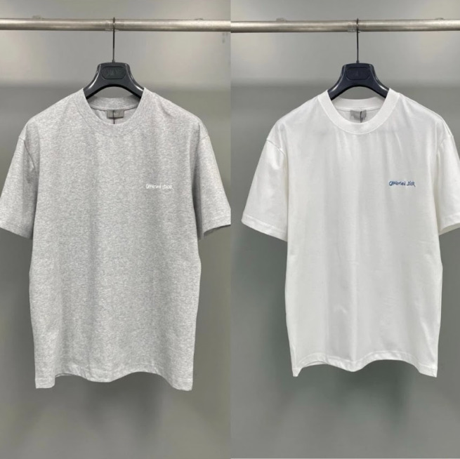 普段使いにおすすめ☆【DIOR】Christian Dior Tag Tシャツ