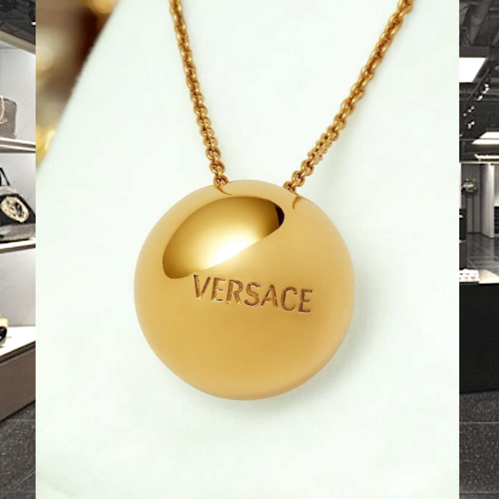 新入荷 VERSACE ヴェルサーチ スフィア メドゥーサ ネックレス アクセサリー