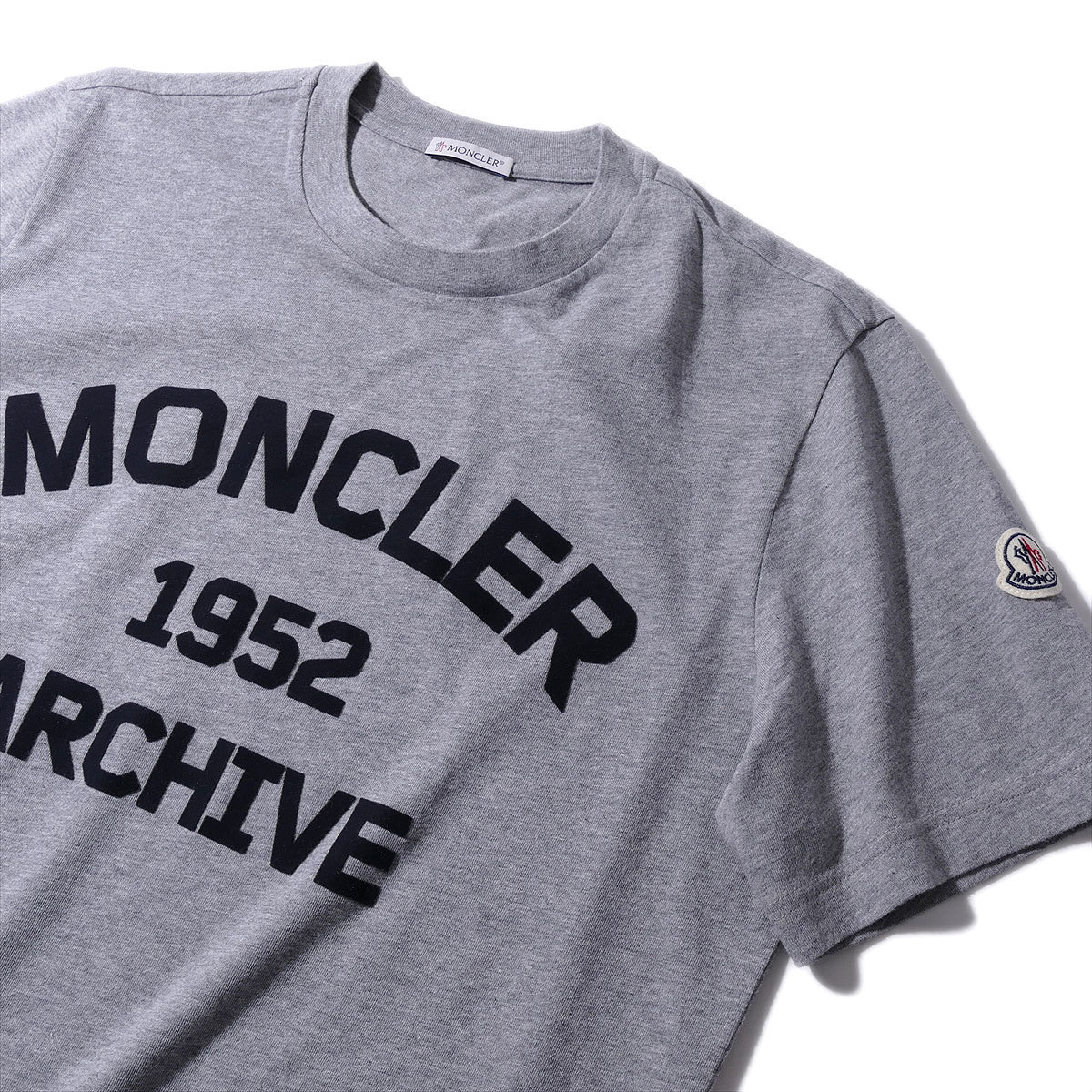 SALE 即発 MONCLER コットンTシャツ 8C00001 985グレー