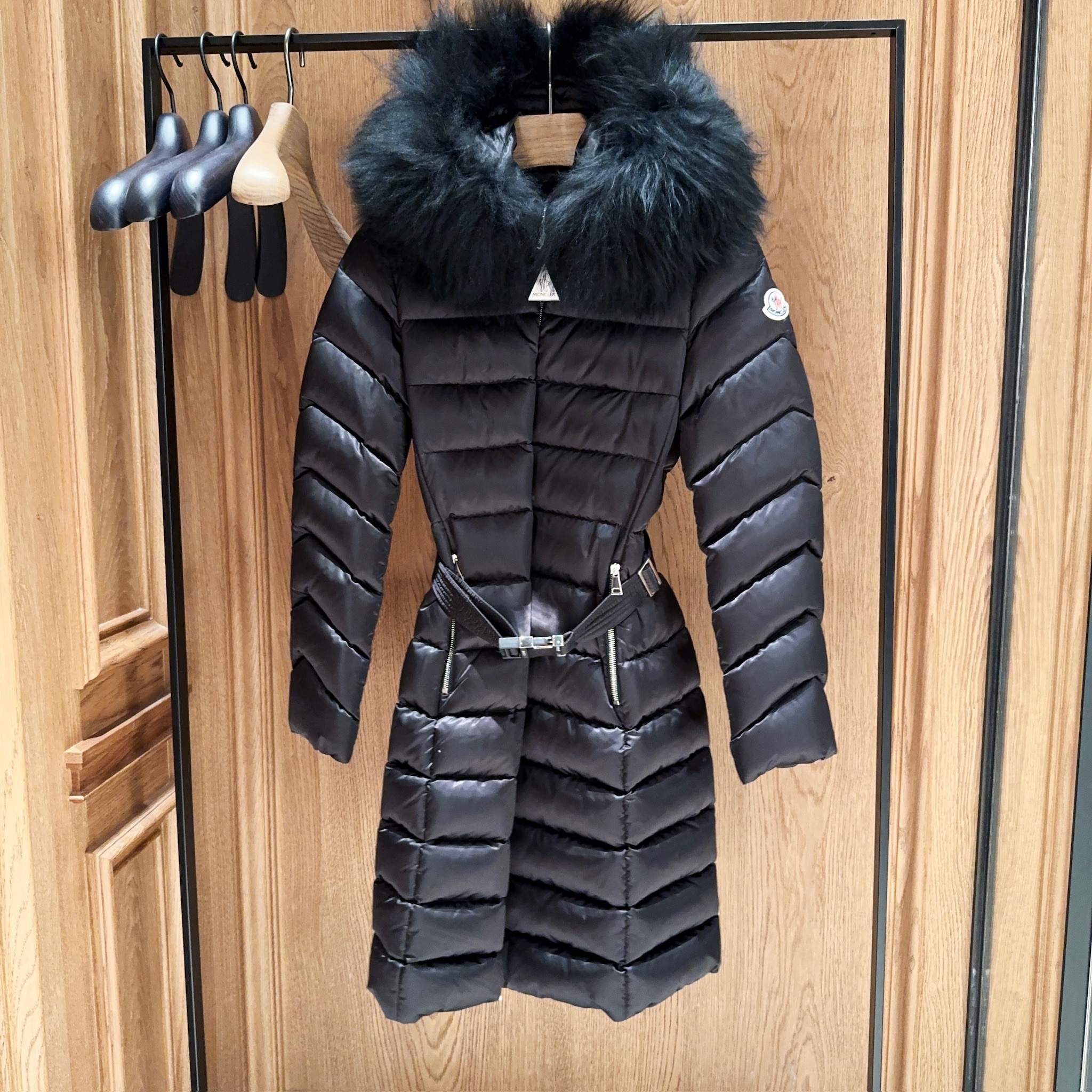 ★関税込★ MONCLER LEERSIE LONG DOWN JACKET