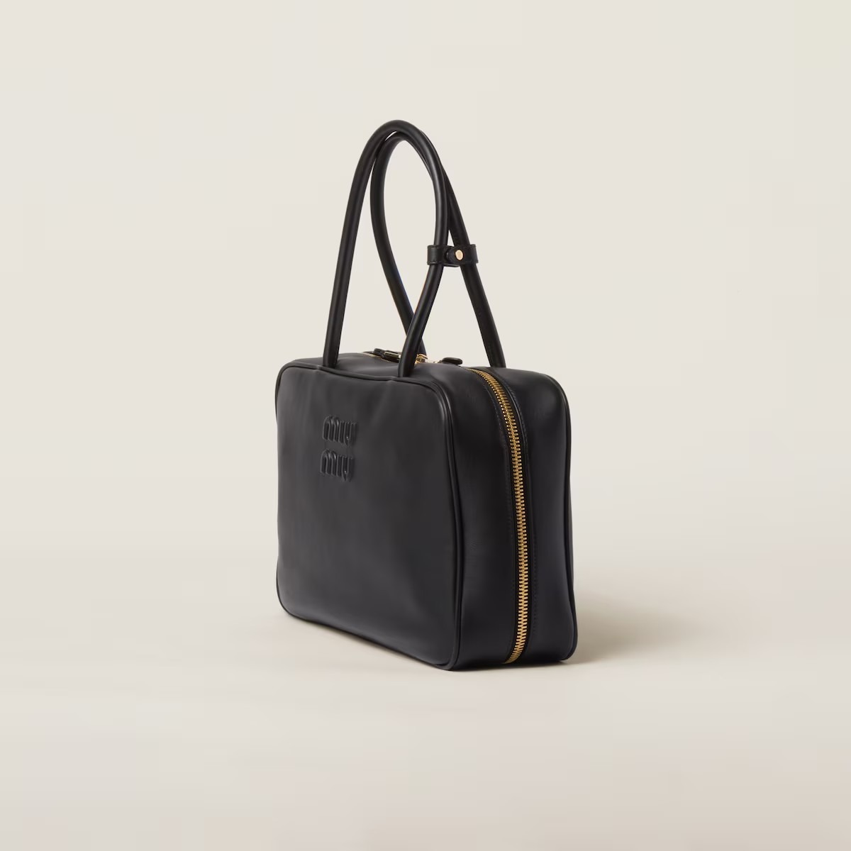 《送料無料》 MIU MIU Beau leather bag