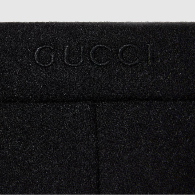 GUCCI《バタヴィアウール ショートパンツ》グレー DHL 直営店