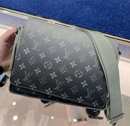 Louis Vuitton DISTRICT(ルイヴィトン ディストリクト) - 海外