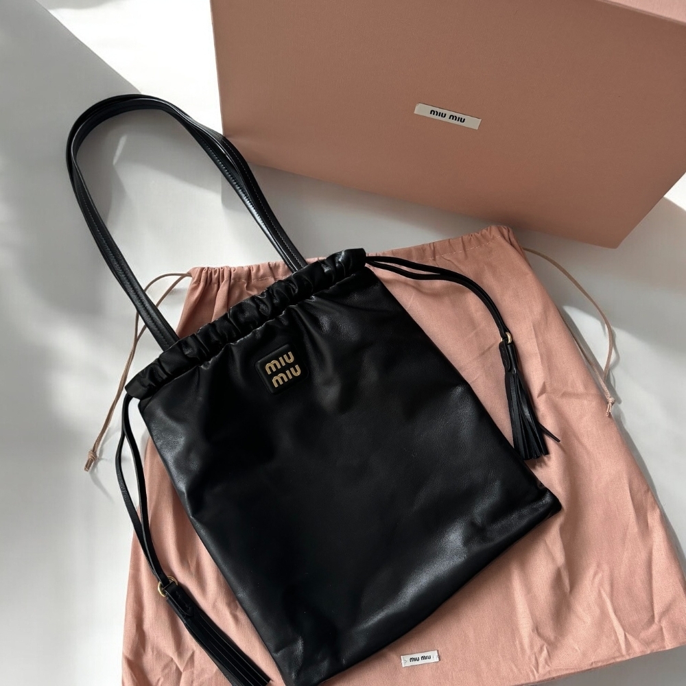 【MiuMiu】Joie nappa leather bag DHL配送料込み