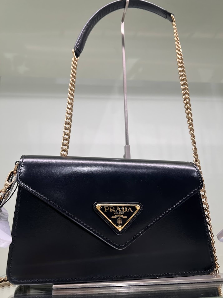 ♪直営アウトレット♪PRADA ショルダーバッグ 1BD350 2COY ♪直営アウトレット♪PRADA ショルダーバッグ 1BD350