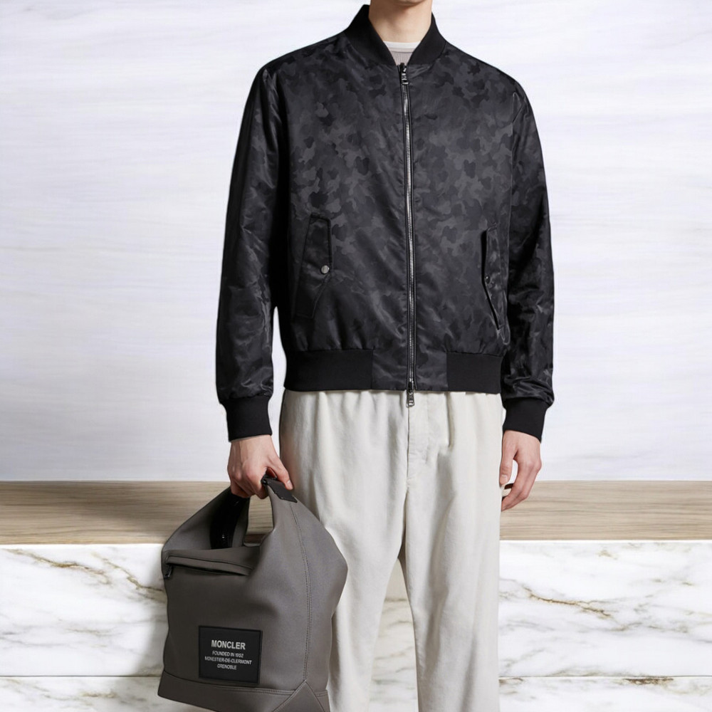 日本未入荷! MONCLER Demonte ダウン ジャケット