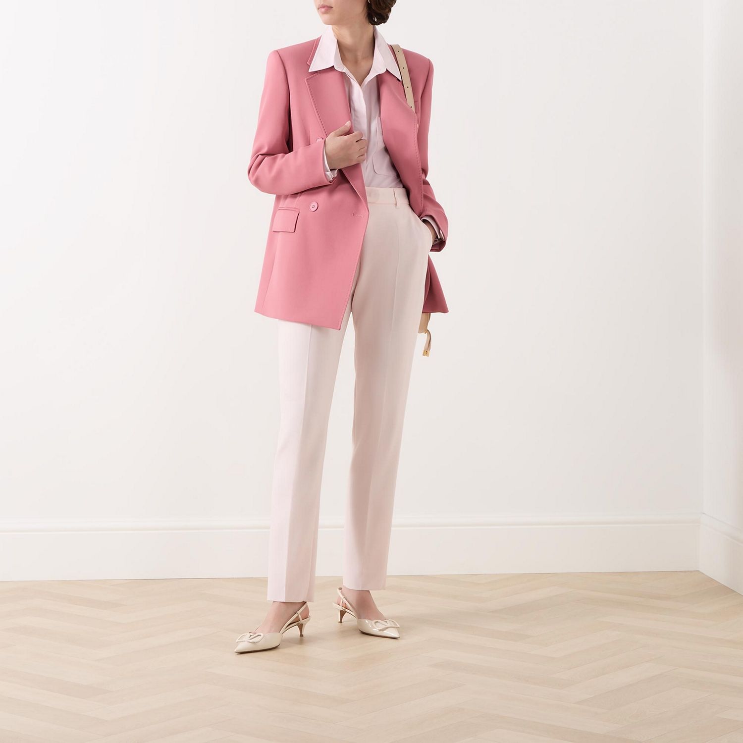 《送料無料》 Oversized blazer in wool crepe satin LAMELLA