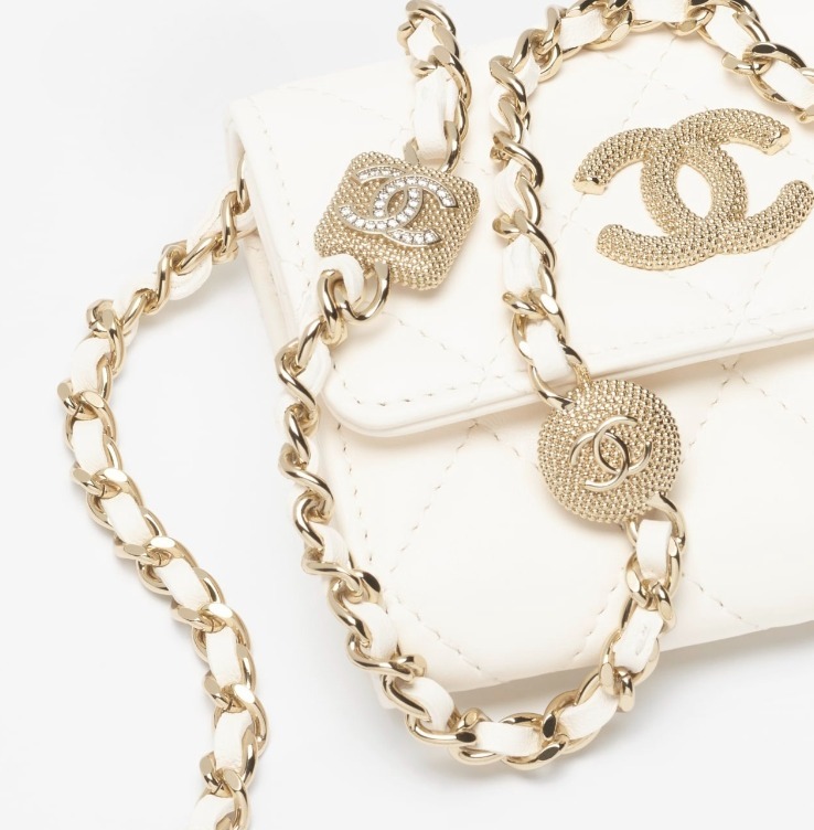 CHANEL《大人可愛い》ミニ クラッチバック チェーン