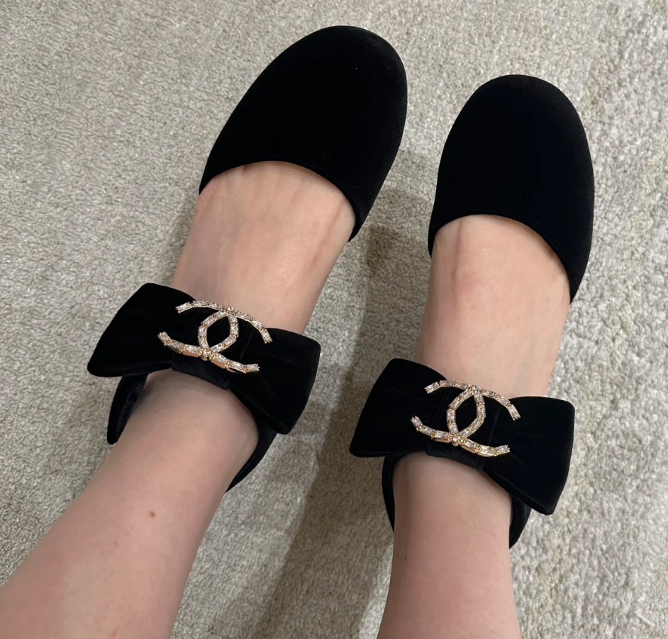 CHANEL 《ロゴがポイント！》シャネル メリージェーン