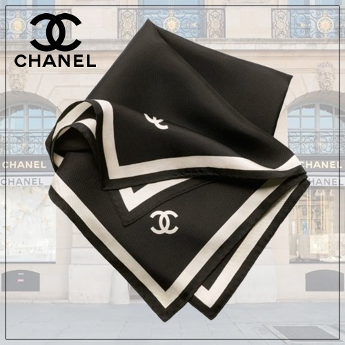 送料込み【CHANEL】スクエアスカーフ 大判スカーフ