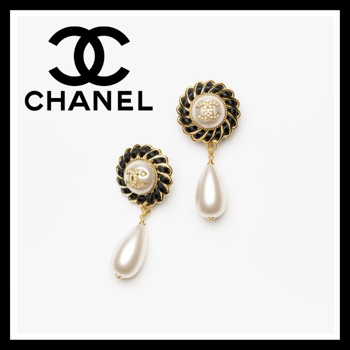 【24-25AW最新商品!!】CHANEL CCロゴ ピアス