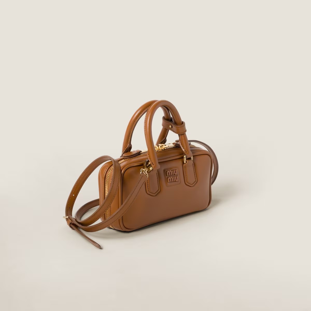 《送料無料》 MIU MIU Arcadie leather mini bag