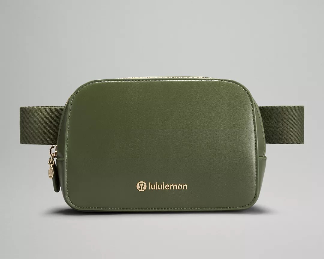 【lululemon】Everywhere ベルトバッグ 1L ☆ サボテン素材使用 lululemon】Everywhere ベルトバッグ 1L ☆ サボテン素材使用