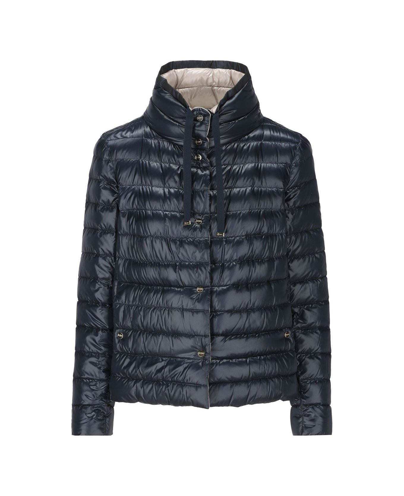 VIP価格【関税・送料込】HERNO NYLON ULTRALIGHT ケープ VIP価格【関税・送料込】HERNO リバーシブル ナイロン ケープ