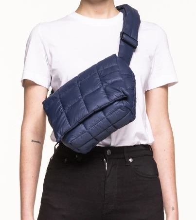 “VeeCollective ” キルティングクロスボディ/ショルダー Navy