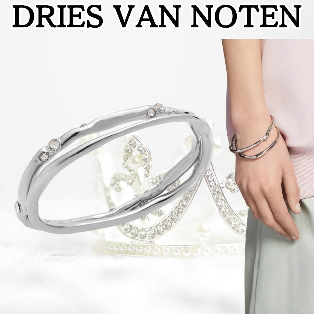 DRIES VAN NOTEN*クリスマスの特別な瞬間*デコレーション カフ