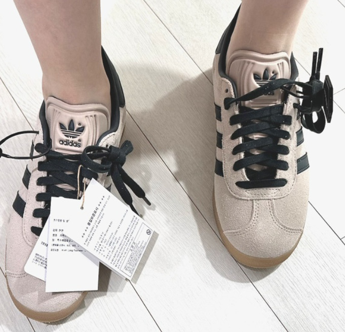 ★大人気★アディダス★ adidas ガゼル GAZELLE IG6199★追跡可 ☆大人気☆アディダス☆ adidas ガゼル GAZELLE IG6199☆追跡可