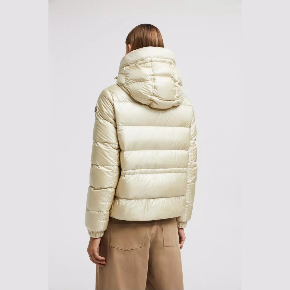 ♪直営店♪Moncler Biron ショートダウンジャケット MONCLER BIRON ショートダウンジャケット ブラック 24/25年秋冬