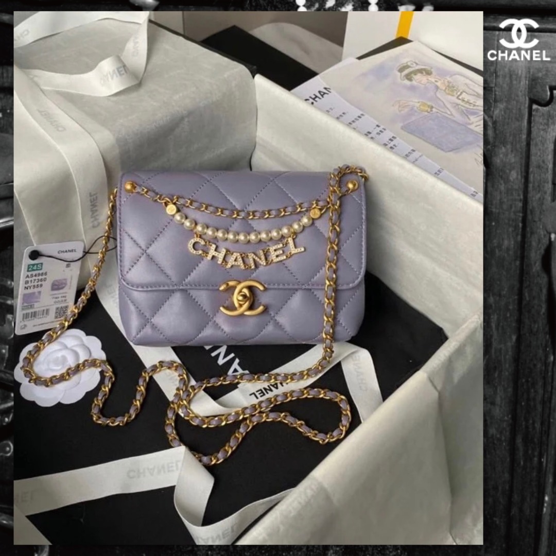 エレガントカラー♡大人可愛い【CHANEL】カードホルダー エレガントカラー♡大人可愛い【CHANEL】カードホルダー