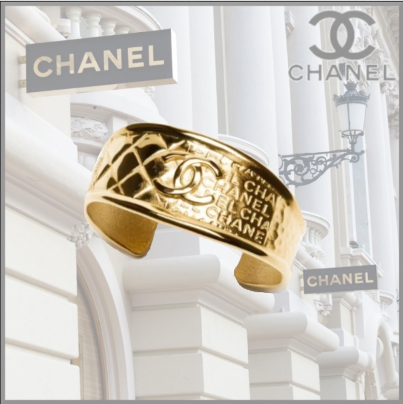 シンプルだけど存在感あり☆【CHANEL】バングル 存在感アリ】CHANEL バングル