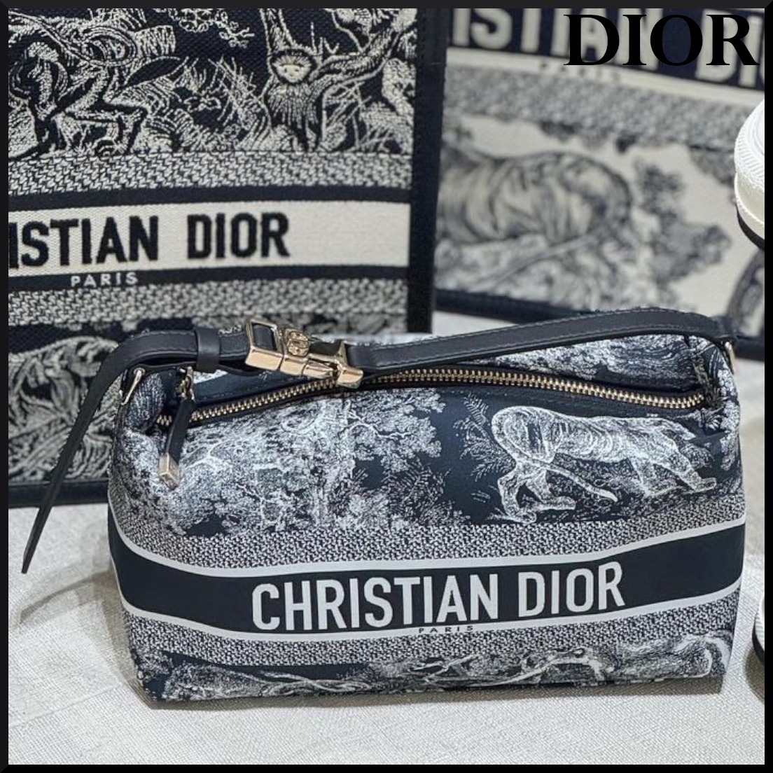 【すぐ届く☆】Dior Travel ノマドポーチ ミディアム