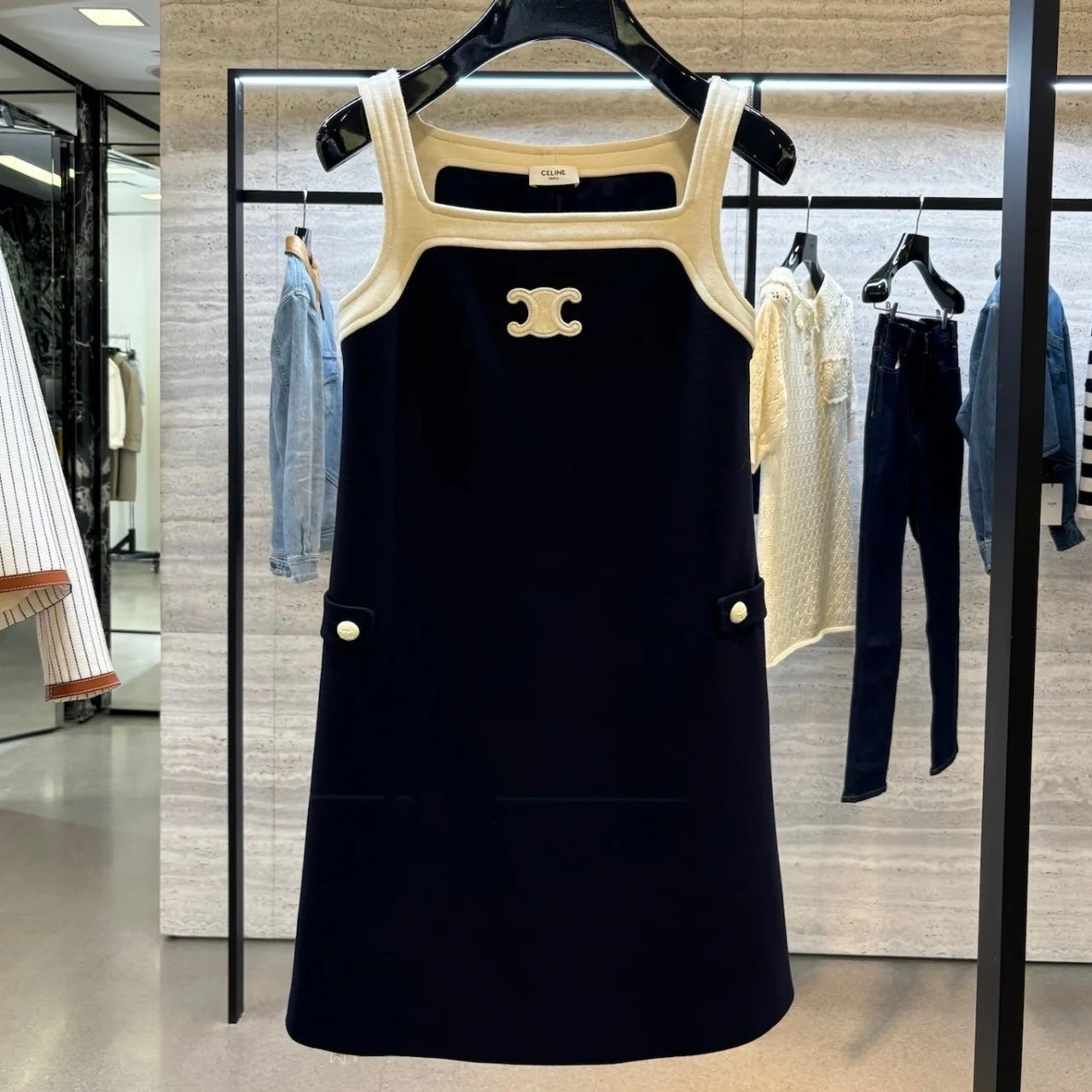 2024未使用⭐︎セリーヌミニポロドレス半袖ワンピース トリオンフ