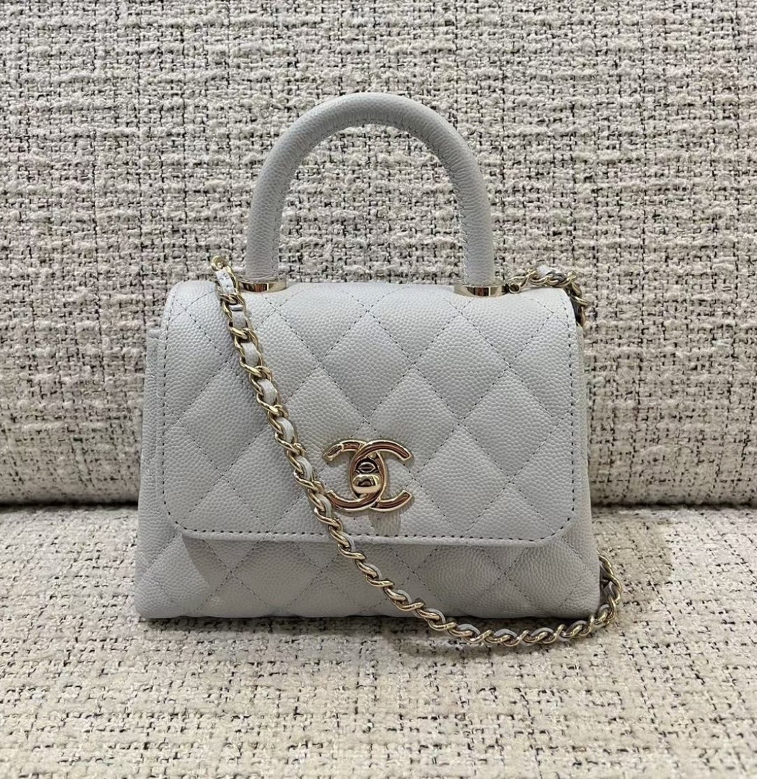 【入手困難★】CHANEL ココハンドル 14.5cm ミニバッグ 国内発送