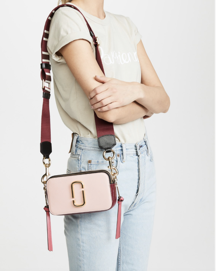 【Marc Jacobs 】残りわずか！ショルダーバッグ ピンクxレッド