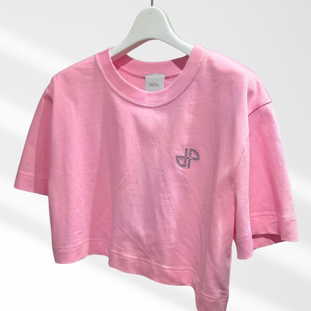 数々の賞を受賞 PATOU パトゥ ロゴTシャツ ラインストーン クロップド トップス