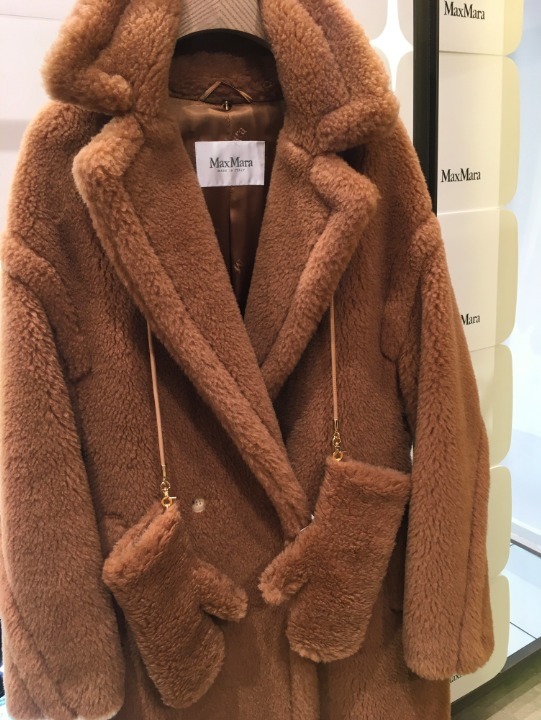 MaxMara オンブラート テディベアミトン♪