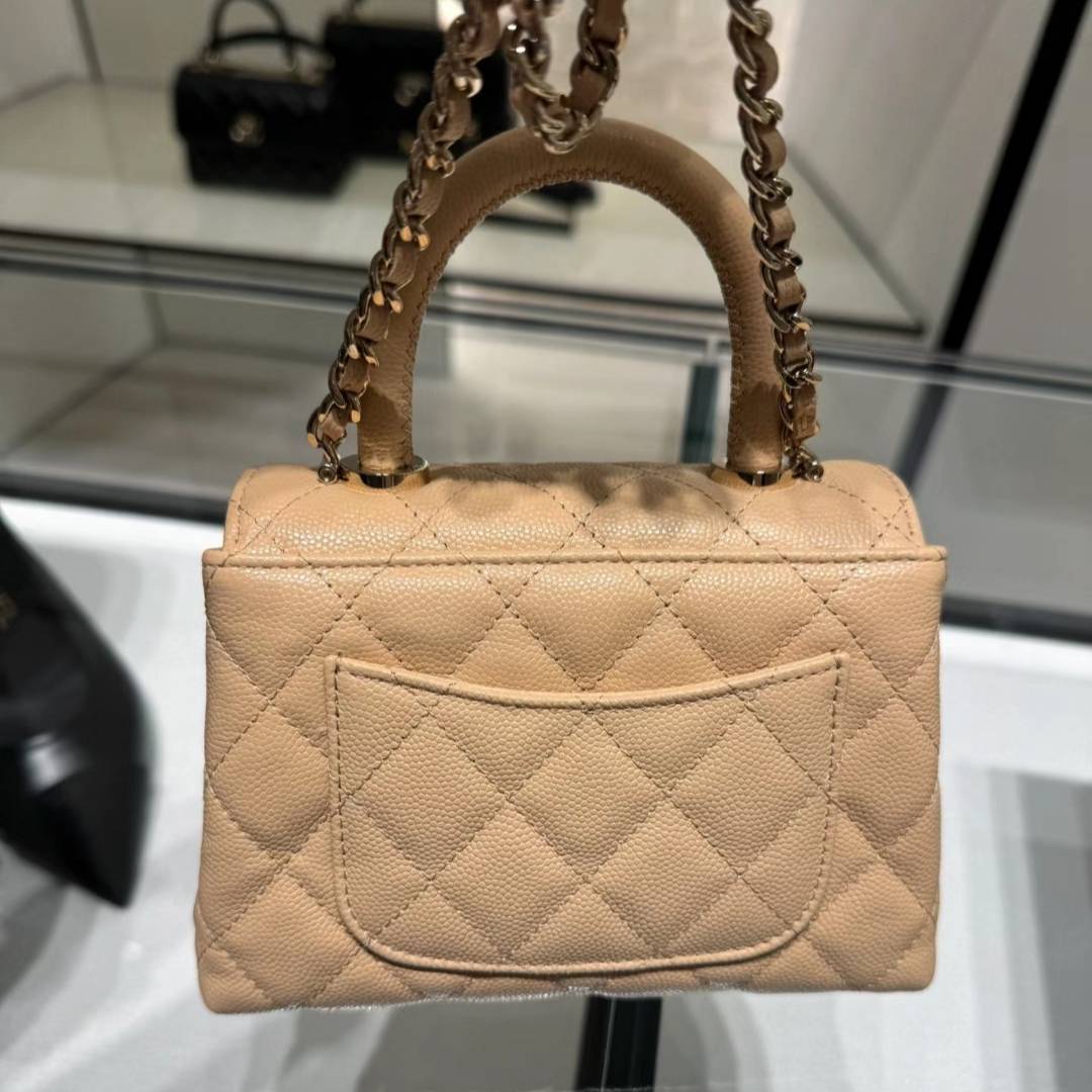 ミニサイズ登場】CHANEL ココハンドル 14cm (CHANEL/ショルダー