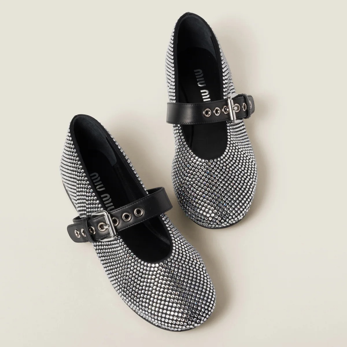《送料無料》 MIU MIU Satin ballet flats with crystals