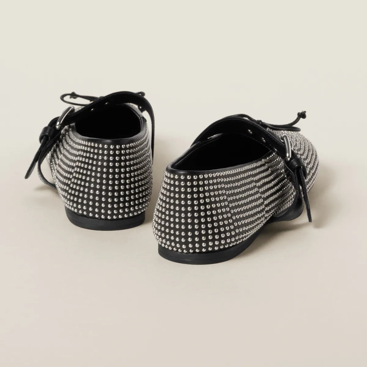 《送料無料》 MIU MIU Satin ballet flats with crystals