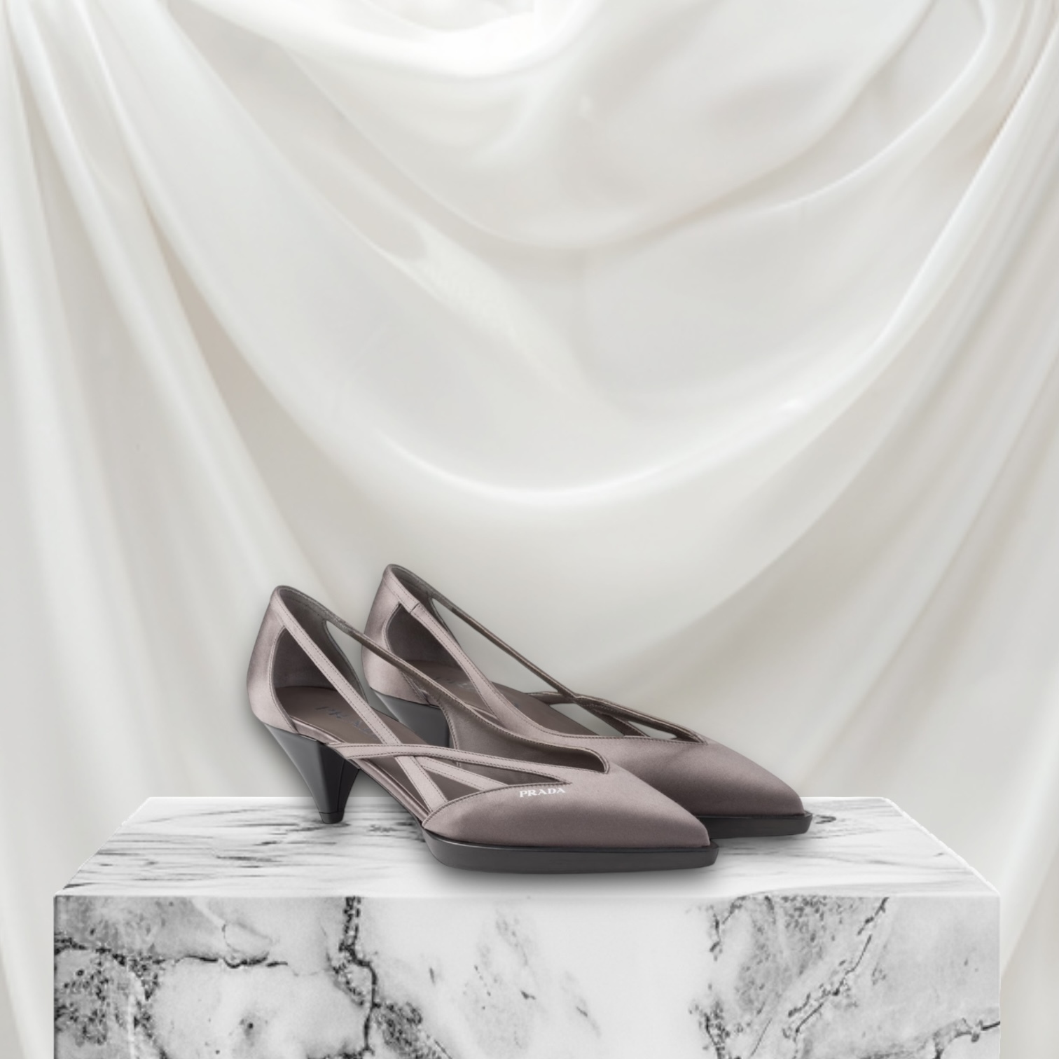 PRADA＊Satin cut-out サテンカットアウトパンプス 5.5cm＊送込