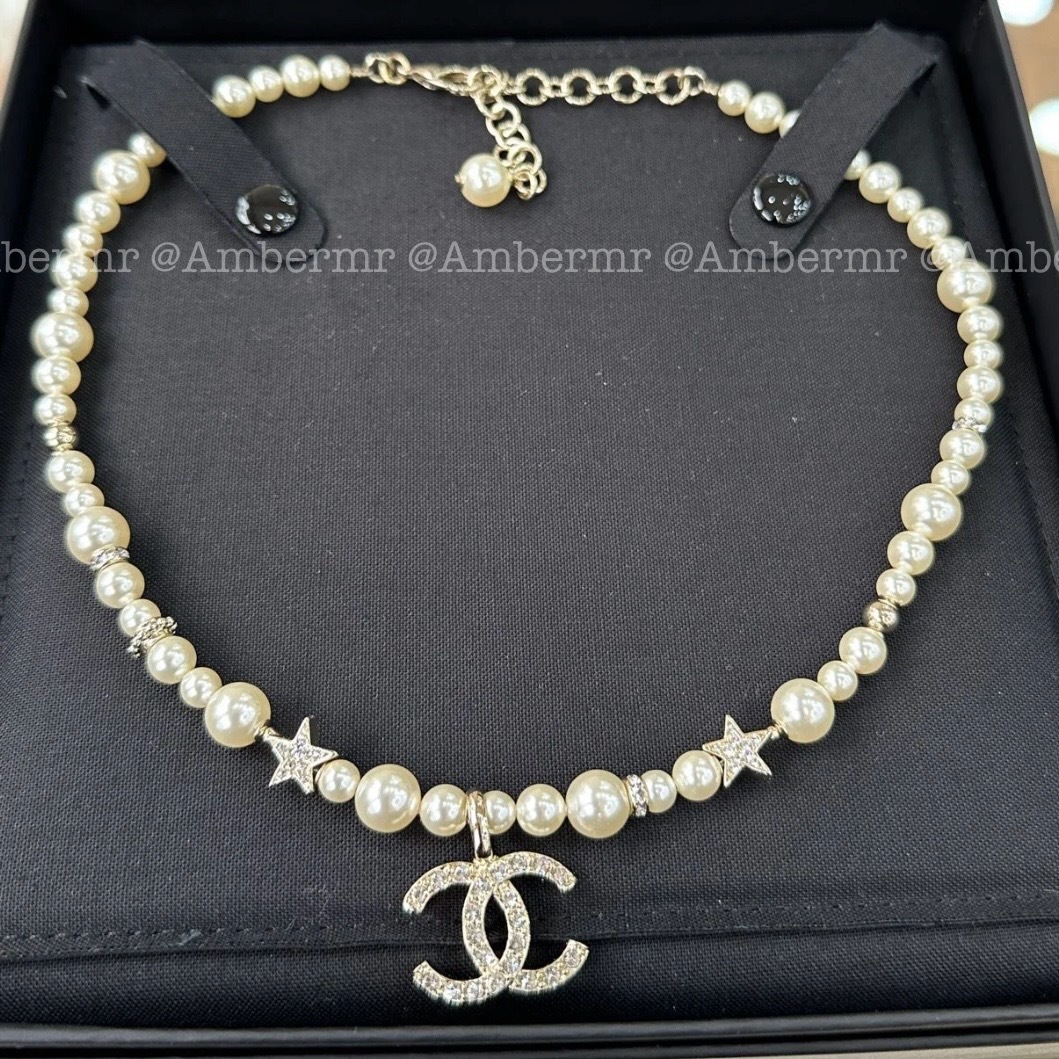 クラシック CHANEL CC ペンダントネックレス 星とパール
