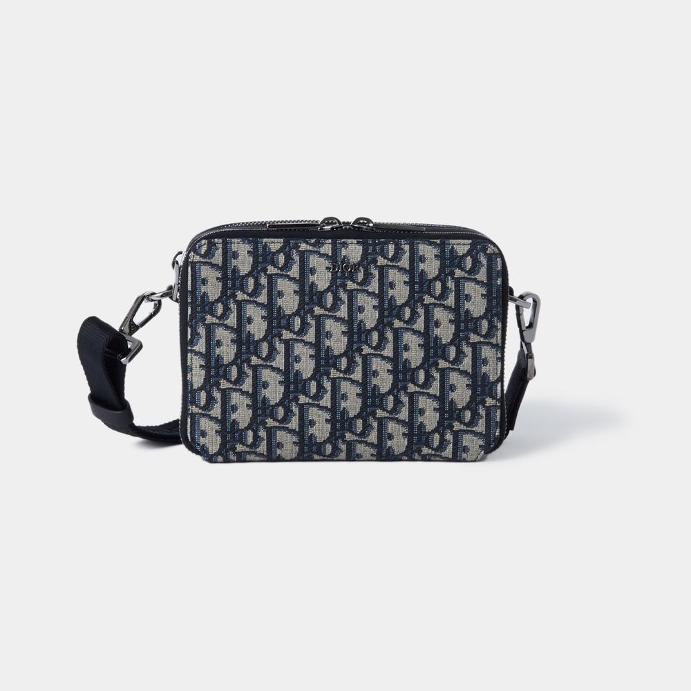 【新作 】DIOR ストラップ付きジップポーチ