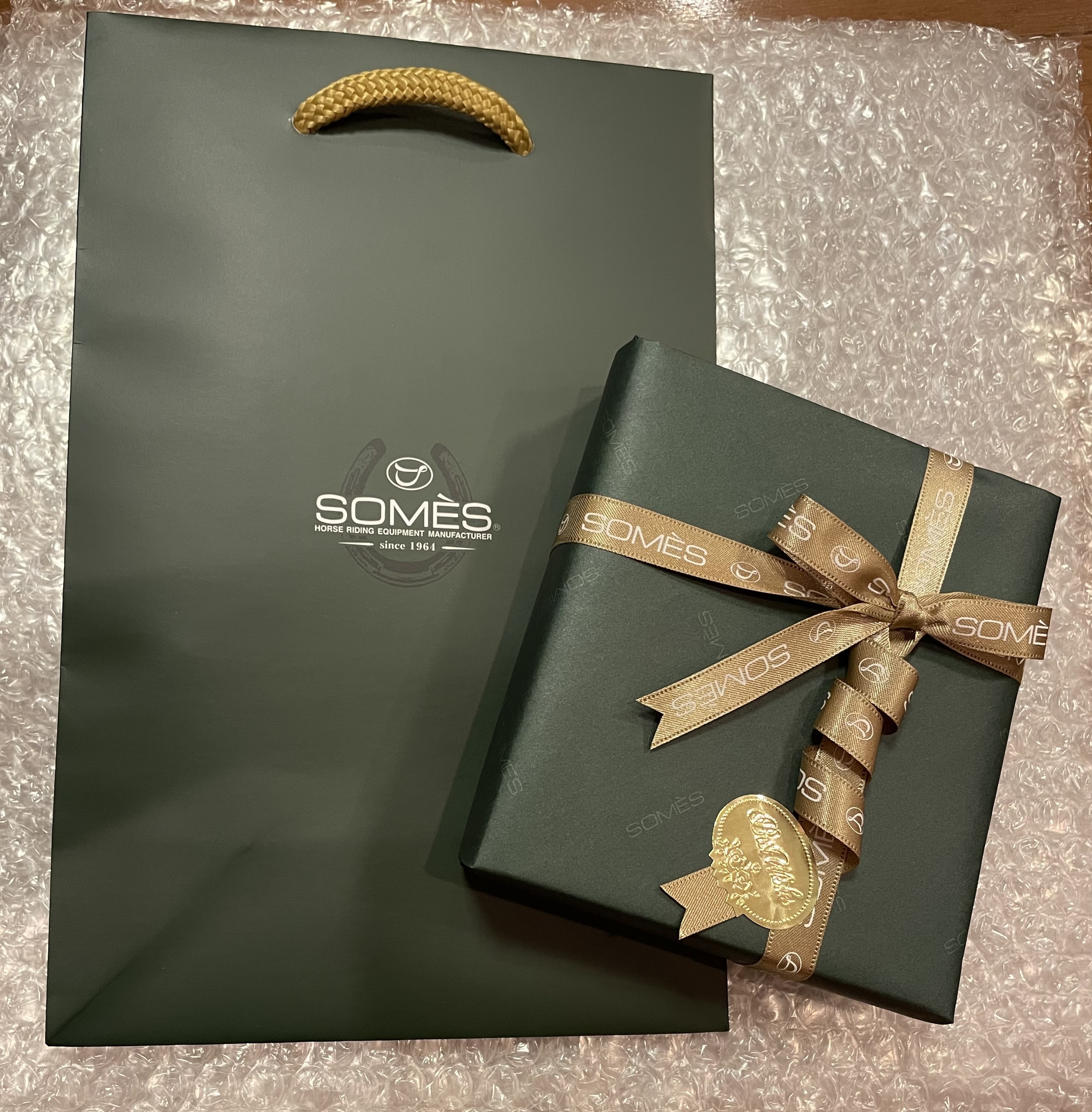 SOMES＞ハノーバー 二つ折り財布《内装馬革》 (SOMES/折りたたみ