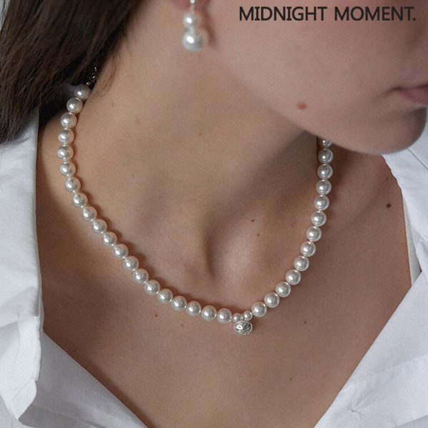 韓国【MIDNIGHT MOMENT】bumpy bold pearl necklace ネックレス